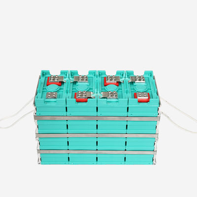 قیمت مناسب باتری قابل شارژ 60ah Lifepo4 Li 3.0 V برخط