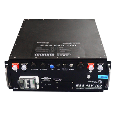 قیمت مناسب 1C نرخ تخلیه استاندارد باتری های ذخیره انرژی خورشیدی 48V100Ah با حفاظت و ارتباطات Bms RS232/485 PP Shell برخط